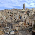 La dolente bellezza di Matera, la città dei Sassi